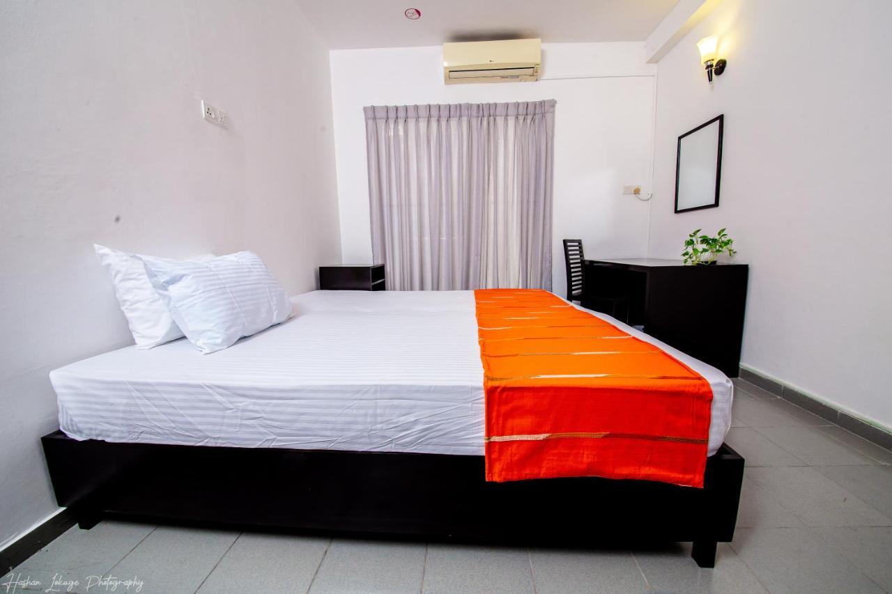 Asian House Hotel Colombo Ngoại thất bức ảnh